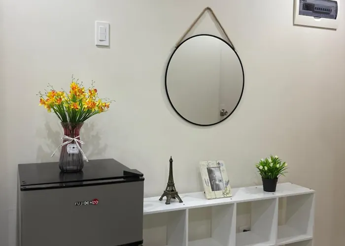 Chic With Gym And Pool Access Appart hôtel *